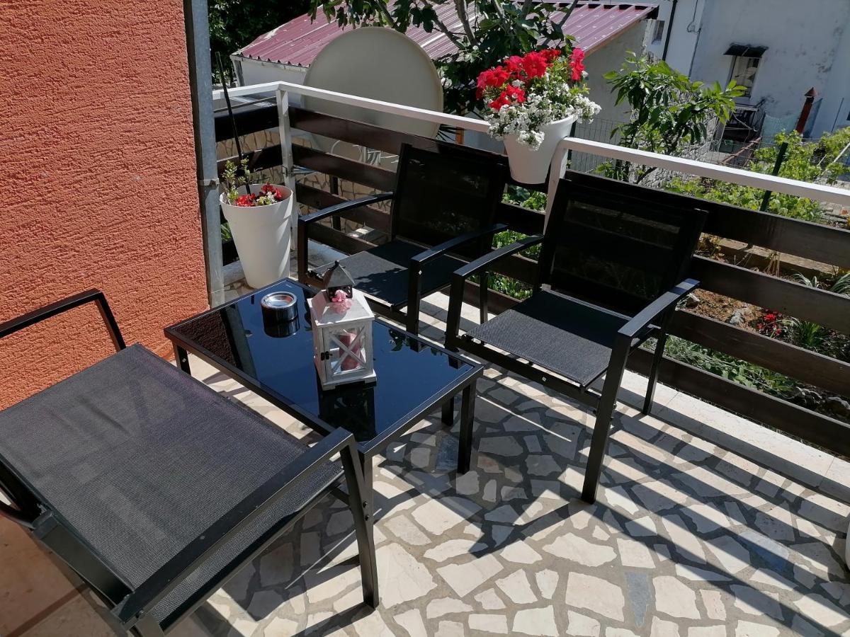 Turina Apartment Crikvenica Exterior photo